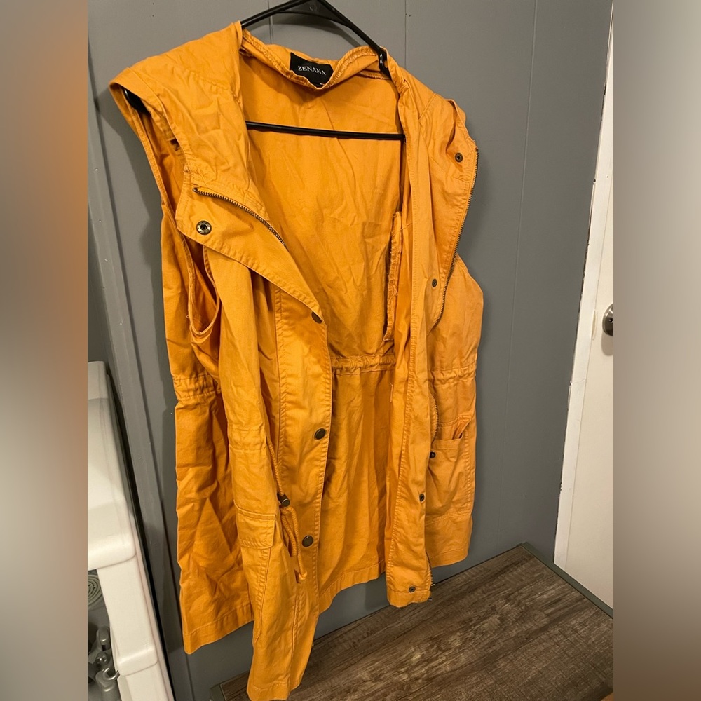 Zenana Vest